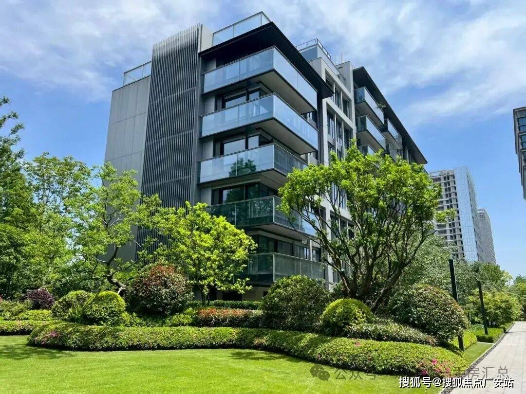 5 销售中心 (售楼处)- 楼盘欢迎您 价格  户型  地址环境配套交房时间电话凯时尊龙人生保利世博天悦售楼处│保利世博天悦地址(营销中心) 首页 - 202(图5)